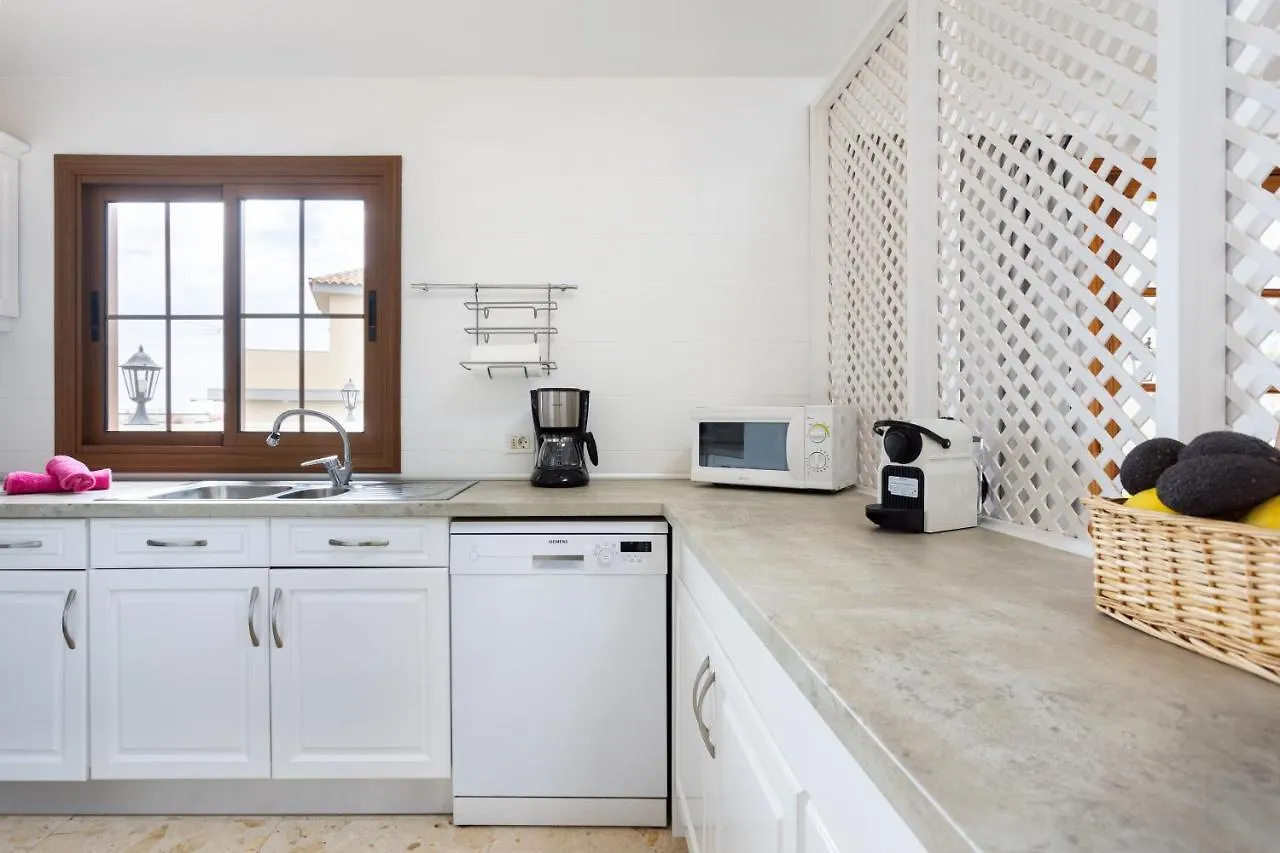 산미겔데아보나 Casa Bransford, Excellent, Sunny House With Private Heated Pool 빌라 0*,